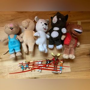 If you give a mouse a cookie plushes only (figurines sold)